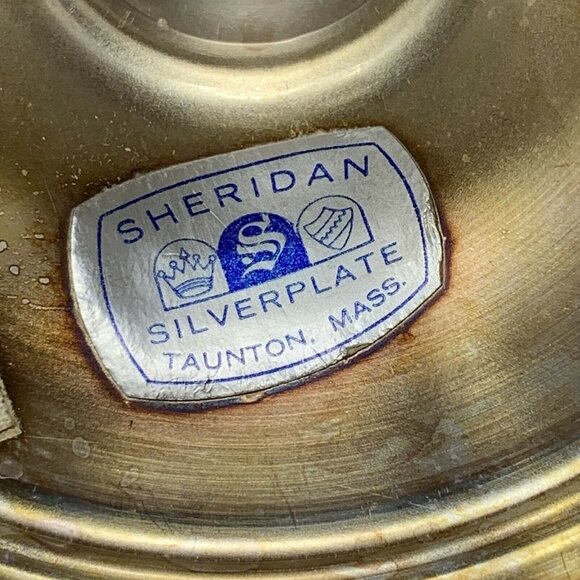 Vintage Sheridan Silver Candle Holders (set of 2) - Picture 4 of 12